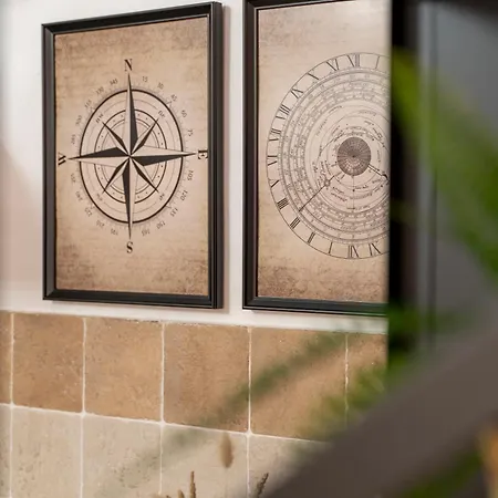 Little Pier Vettori Daire *